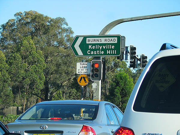 Australia 2004: Turn Left