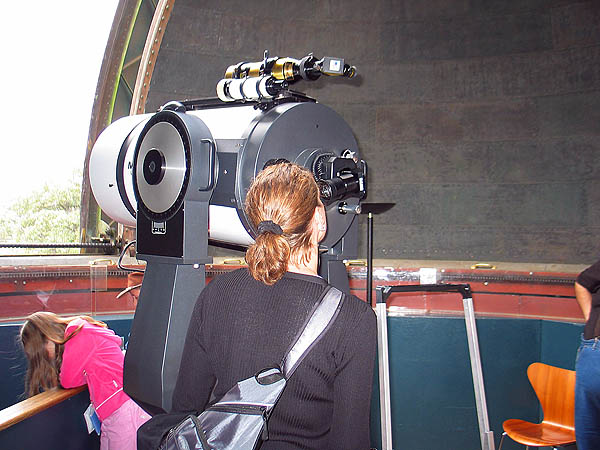 Australia 2004: Jane Observing
