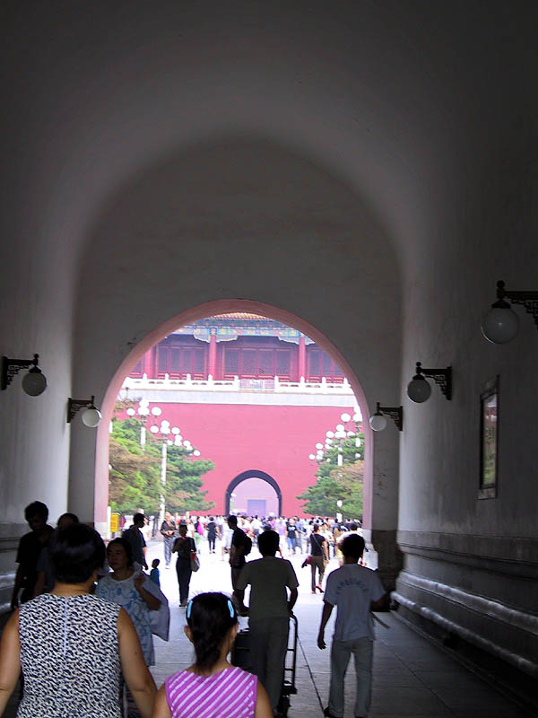 Beijing 2001: Through Tiananmen Gate