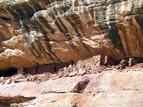 Canyoneering 2002: 47: Cliff Dwellings