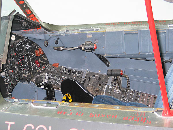 Spruce Goose 2005: SR-71 Cockpit