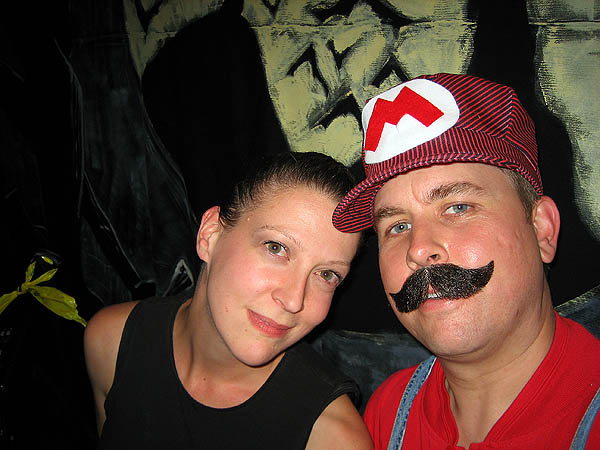 Halloween 2005: Jane and Curtis