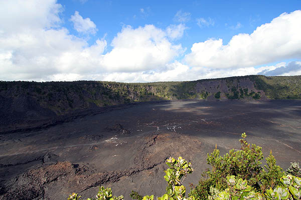 Hawaii 2006: Volcano: Kilauea Iki Crater