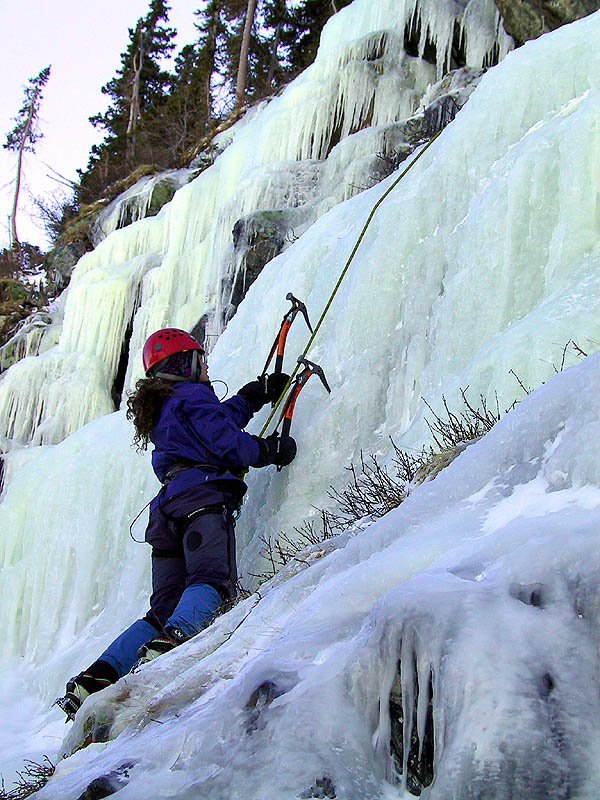 Lincoln Falls 2002: Ellen Climbing Ice 02