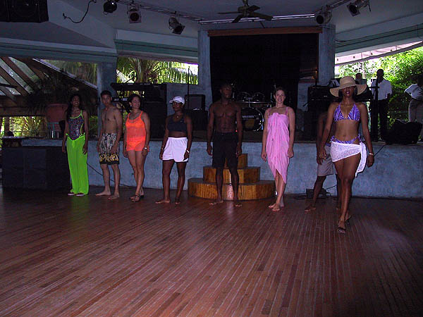 Jamaica 2002: Andrea Fashion Show 03