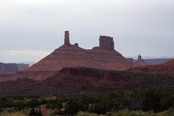 Moab 2006: La Sals: Castle Rock