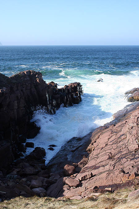 Newfoundland 2005: Cape Spear Coastline 02