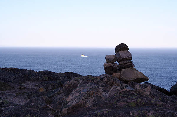 Newfoundland 2005: Rocks and Fishing Vessel