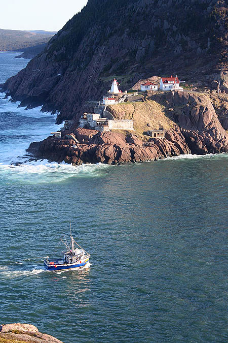 Newfoundland 2005: Fort Amherst and Fishing Vessel