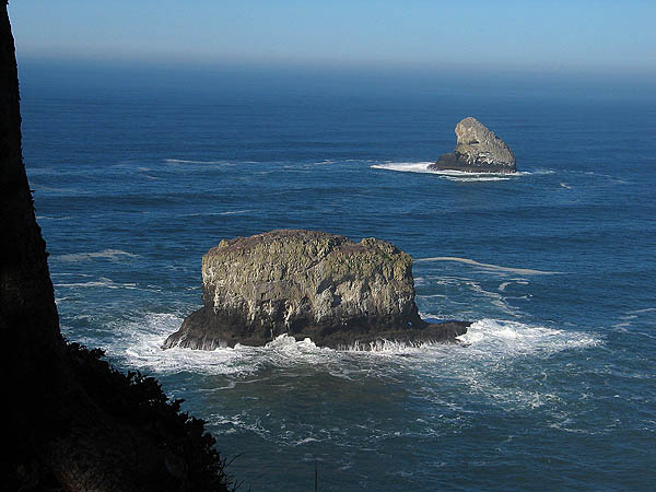 Oregon Coast 2005: Coastal Rocks 03