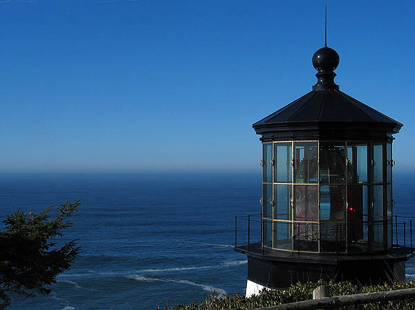 Oregon Coast 2005: Cape Mears Lighthouse 02