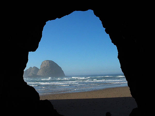 Oregon Coast 2005: Tunnel Exit 03