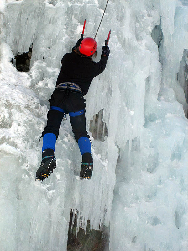 Ouray 2007: Greg Ice Climbing 3