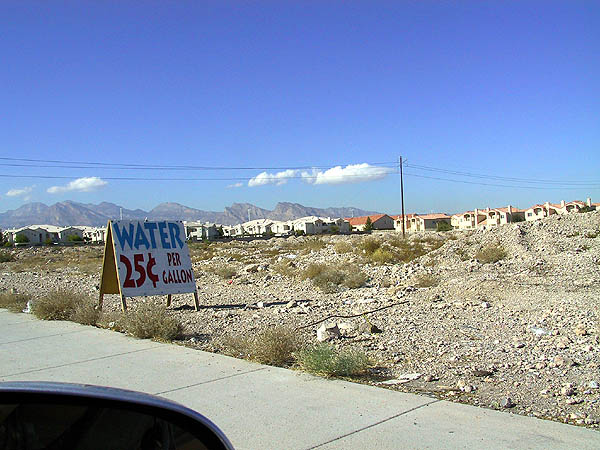 Red Rocks 2001: Misc: Water For Sale