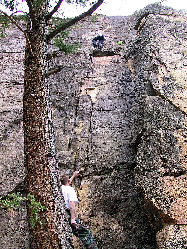Shelf Road 2002: Sara Climbing 09