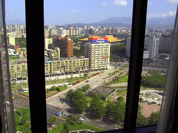 Taipei 2001: Hotel View 02