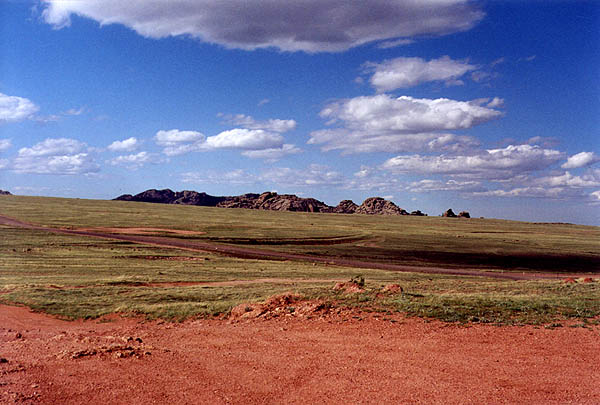 Vedauwoo May 2000: Vedauwoo from Ames Monument