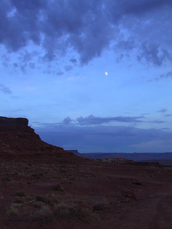 White Rim 2001: Day 1: Moon from Camp