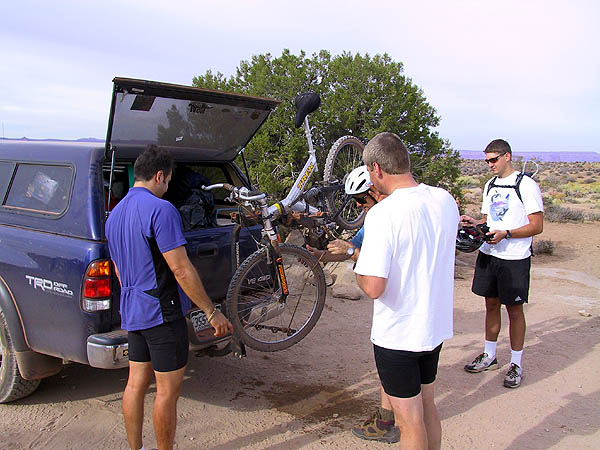 White Rim 2001: Day 3: Engineers and a Bike