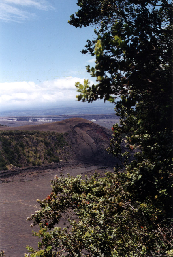 Hawaii: Kilauea Caldera Spout