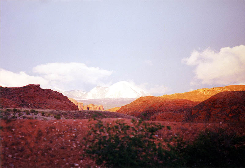 Moab 2001: La Salles at Sunset (Early)