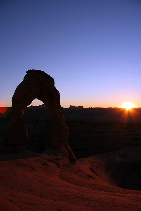 Moab 2005: Arches: Delicate Arch at Sunset 02