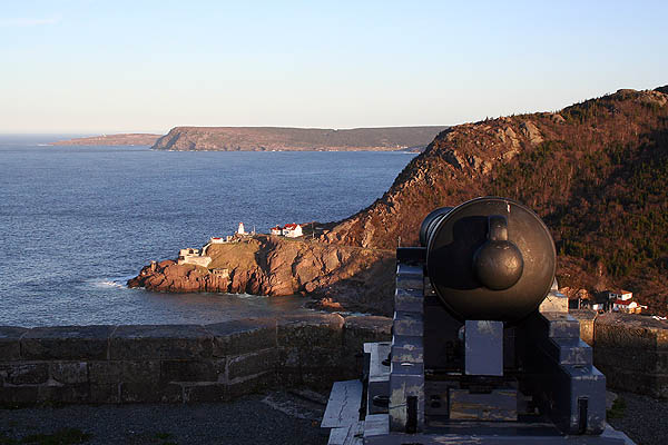 Newfoundland 2005: Queens Battery Cannon to Fort Amherst