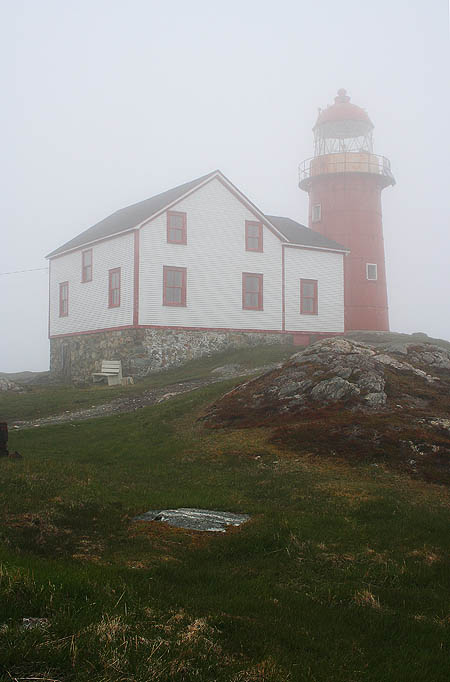 Newfoundland 2005: Ferryland Lighthouse 02